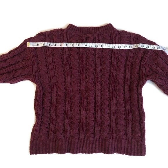 American Eagle Chenille Knit Long Sleeve Sweater - Picture 5 of 8